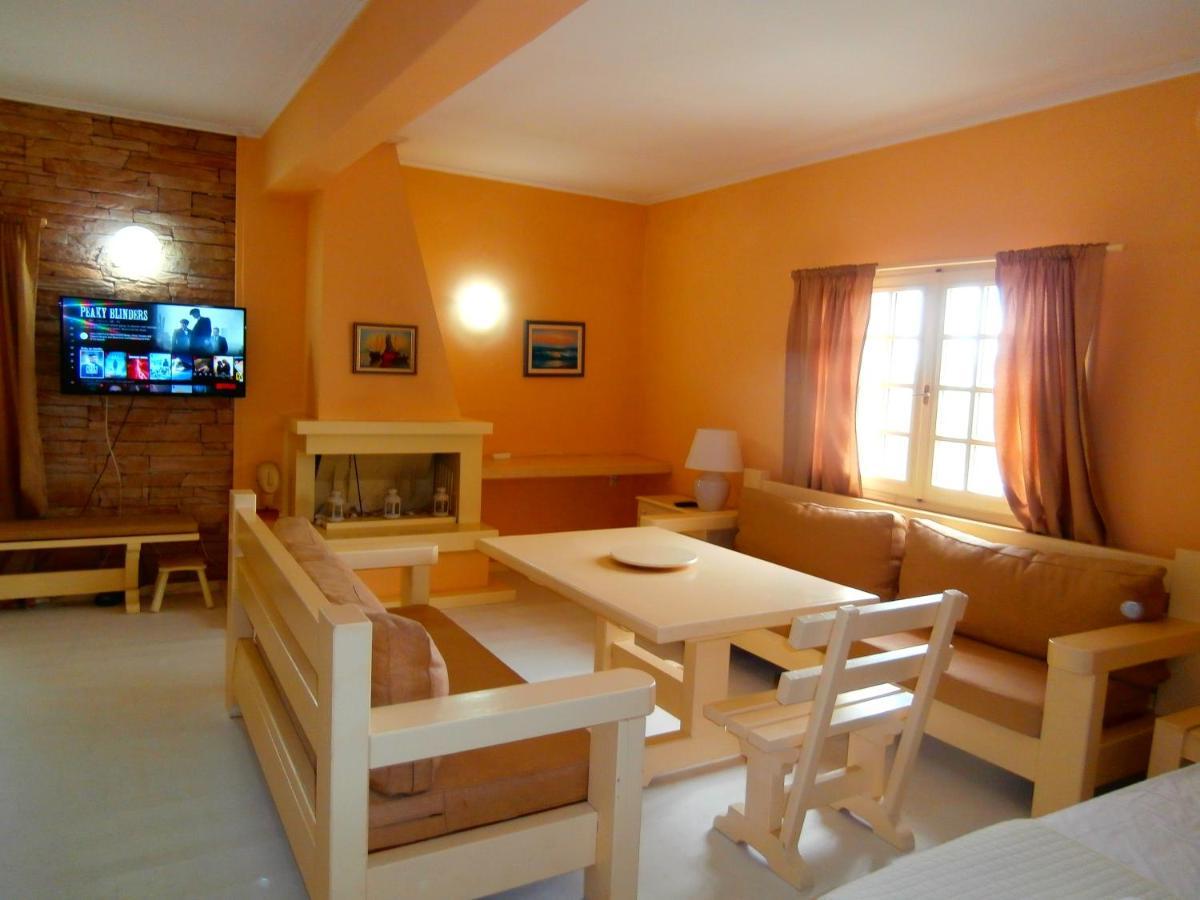 Mavrovoúnion Villa Tzortzakos By Holiday Homes מראה חיצוני תמונה